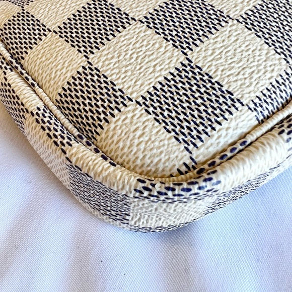 Authentic Louis Vuitton Damier Azur Mini Pochette - Picture 3 of 10